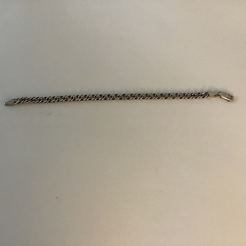 Bracelet woman’s 925 ITALY. 7 3/4 inches